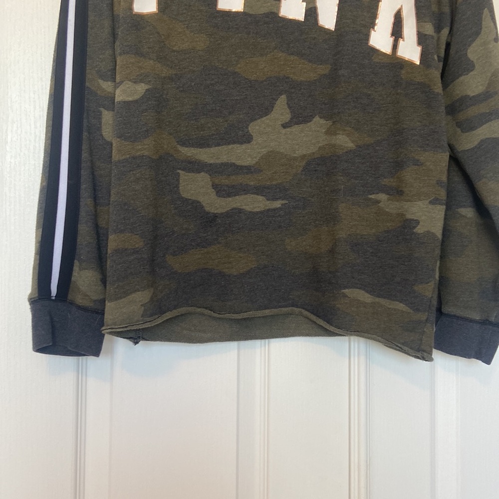 PINK Camo Long Sleeve - Picture 5 of 7